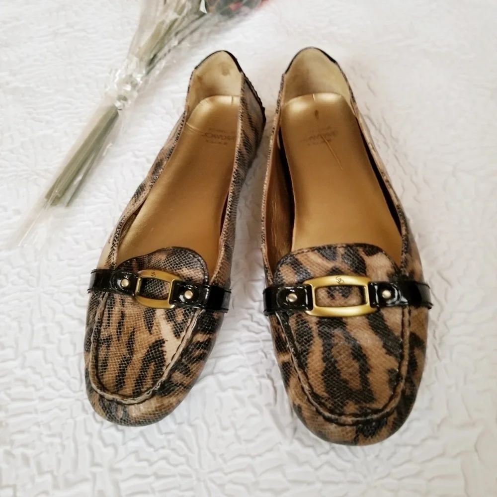 Circa Joan & David Women Snake Print Driving Loafers Shoes - Picture 2 of 8